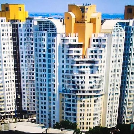 Purple Pearl On French Boulevard Apartamento Odesa Exterior foto