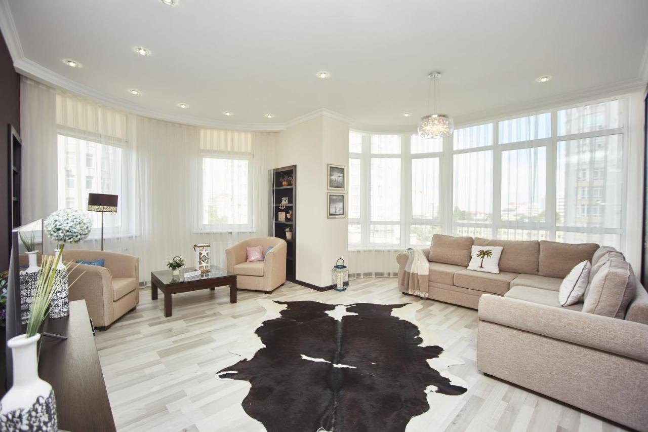 Purple Pearl On French Boulevard Apartamento Odesa Exterior foto